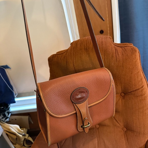 Vintage Dooney & Bourke All Weather Leather Crossbody - Picture 5 of 5